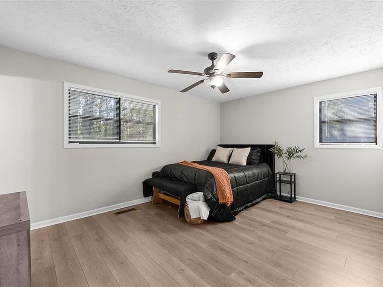 4041 Woodbridge Ct — Photo 19