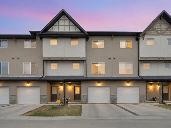 59 N Cimarron Vista Gdns, Okotoks, AB T1S 0G3