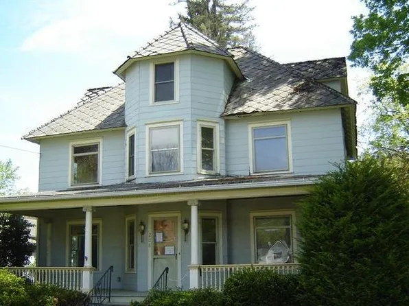 208 E Arnold Ave, Port Allegany, PA 16743