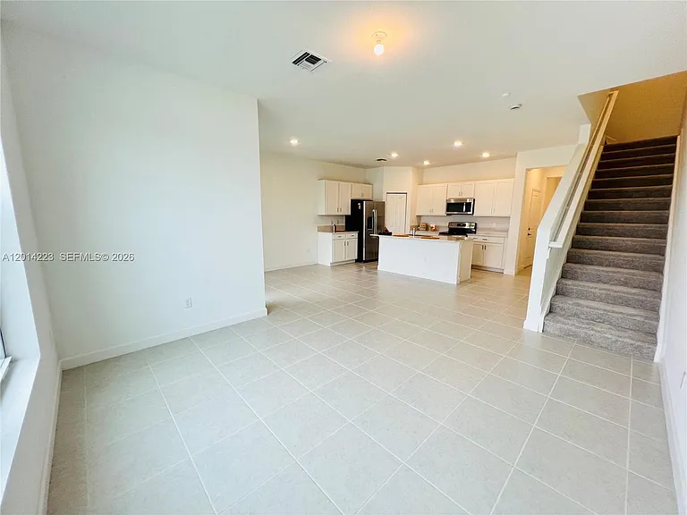 6923 Harbours Edge Ave — Photo 6