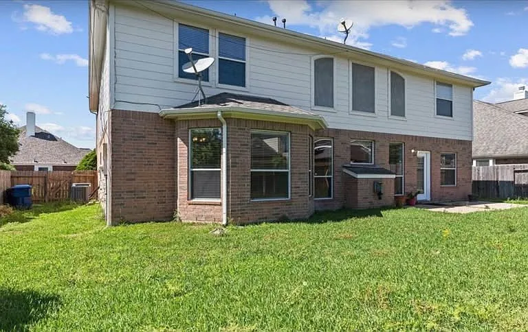 3531 Shoreview Ln — Photo 33