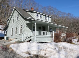 32 S Freeport Rd, Freeport, ME 04032