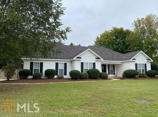 136 Holly Poin, Warner Robins, GA 31088