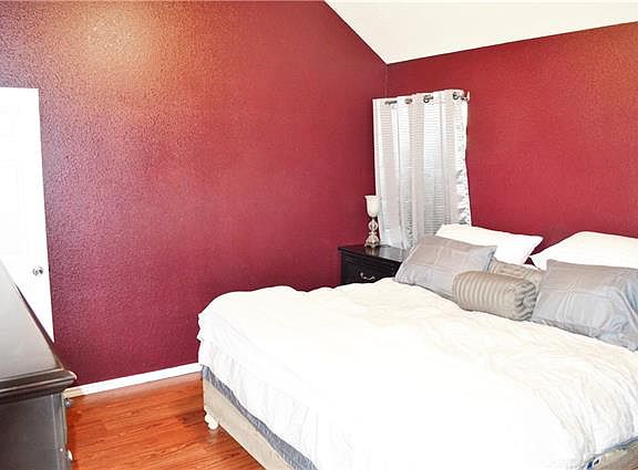 5th image of 116 Parkwood Ct
