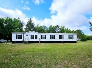 1398 Tom Morris Rd NE #T, Ludowici, GA 31316