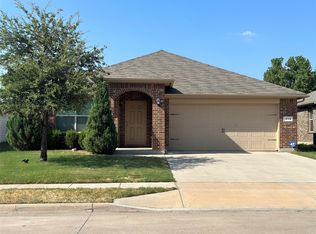 416 Fawn Hill Dr, Fort Worth, TX 76134