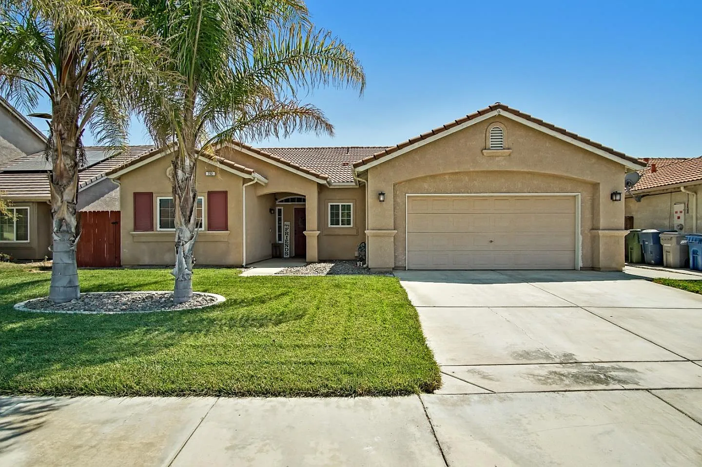752 Santa Ana Ct photo 1