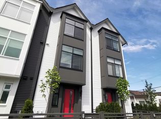 17555 57a Ave #15, Surrey, BC V3S 7V2