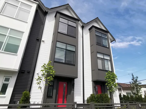 17555 57a Ave #15, Surrey, BC V3S 7V2