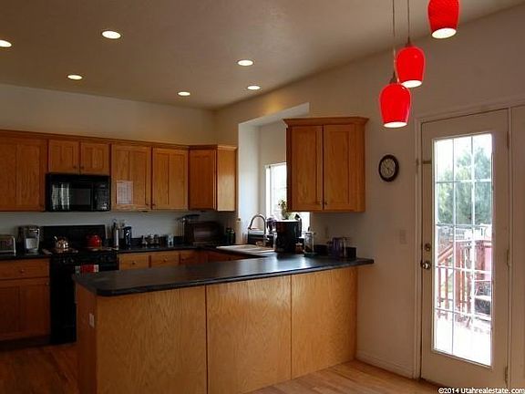 5th image of 3554 W Biathlon Cir