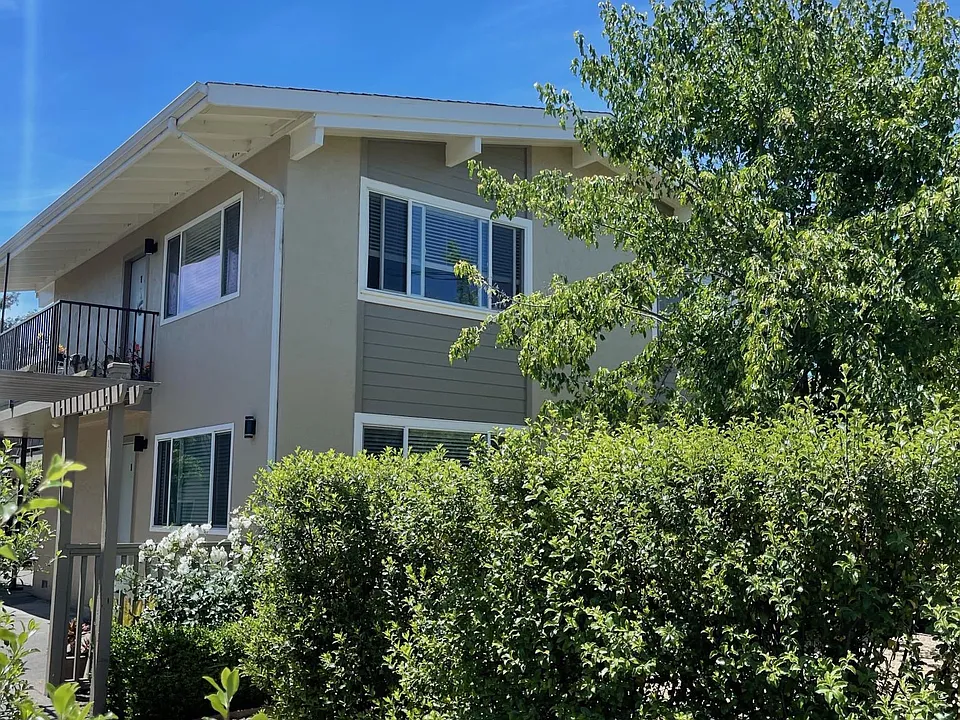 Exterior Entryway