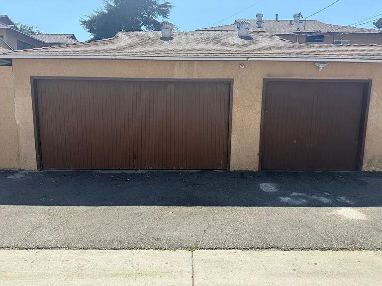 793 - 797 W Pomona Blvd — Photo 16