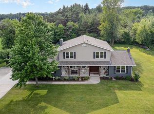 3383 N Eastman Rd, Midland, MI 48642