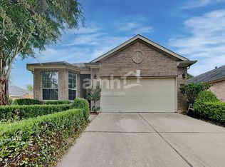 10126 Sand Tracks Ct, Houston, TX 77064