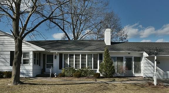 2nd image of 111 Westwood Dr