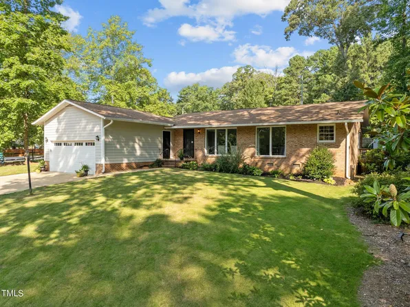 1101 Seabrook Ave, Cary, NC 27511