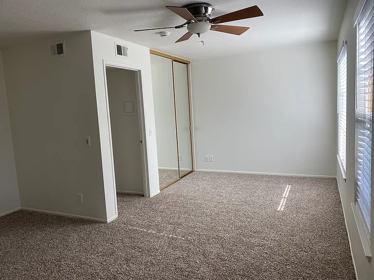 18252 Parkview Ln #205 — Photo 13