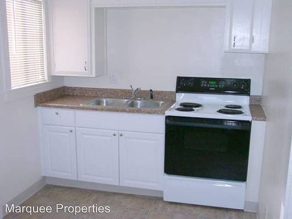 4th image of 967 Seacoast Dr