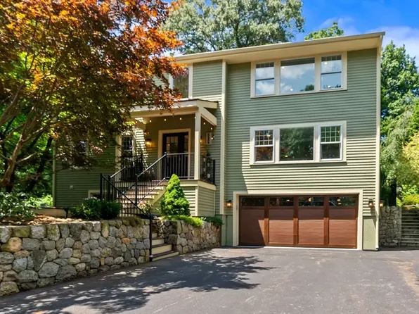 334 Farm Rd, Marlborough, MA 01752