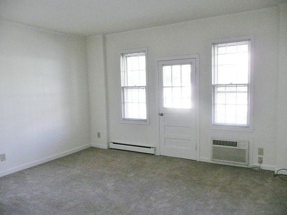 Living to Balcony door