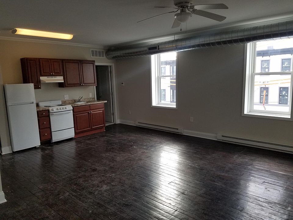 1st image of 3962 W Girard Ave #302