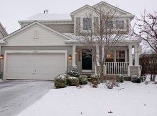 2131 Skylane Dr, Naperville, IL