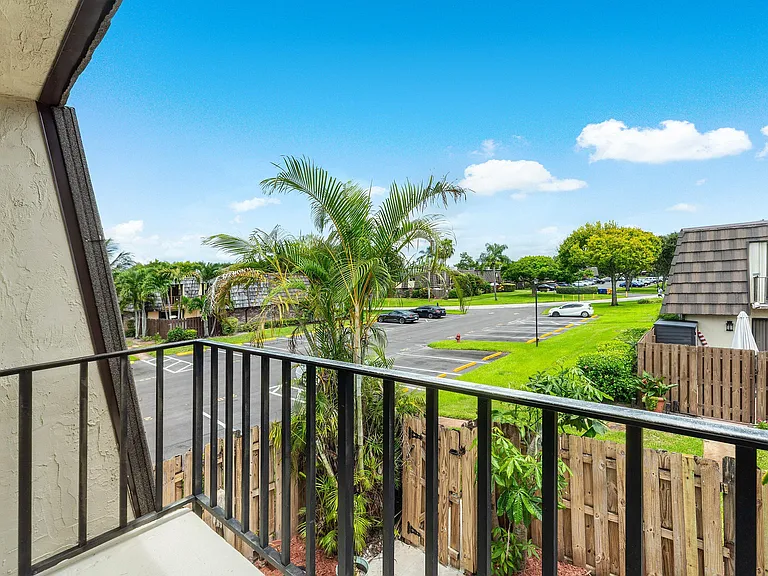 1534 Forest Lakes Cir #D — Photo 22