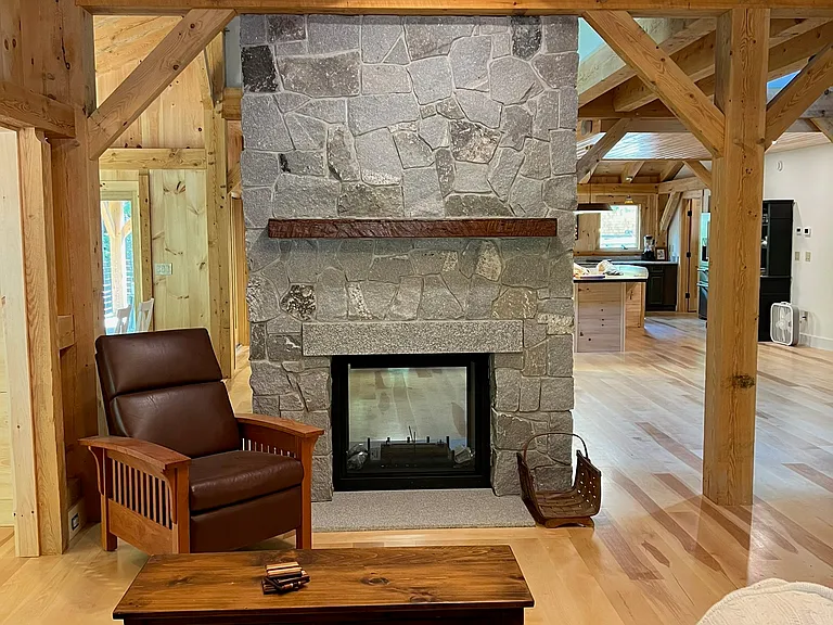 A two-sided gas fireplace.