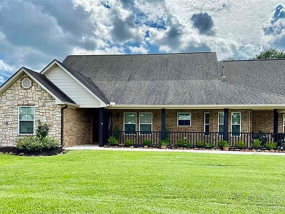 2nd image of 11220 Cathryn Ln
