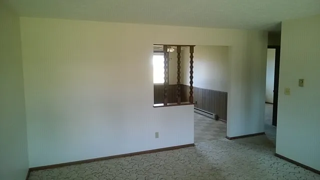 2 bed, 1100 sqft, $1,100 — Photo 2