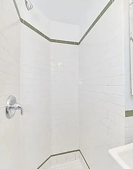 10 Morton St #5A — Photo 5