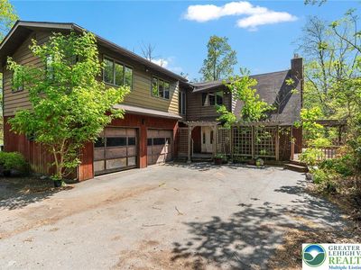 6601 Crown Ln, Zionsville, PA, 18092