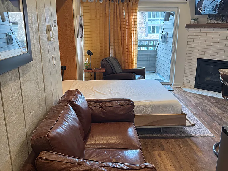 1385 Lowell Ave #109 — Photo 19