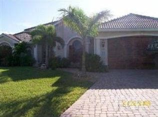431 SW 26th Pl, Cape Coral, FL 33991