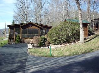 59 Hunters Path, Blairsville, GA 30512