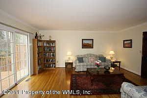 4th image of 3336 New Castle Dr
