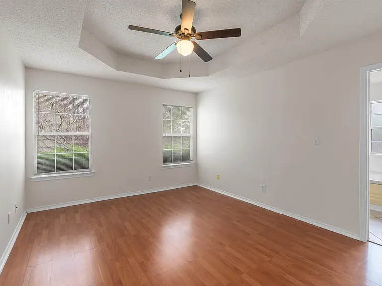 101 Ina Ct #INACOURT101 — Photo 25