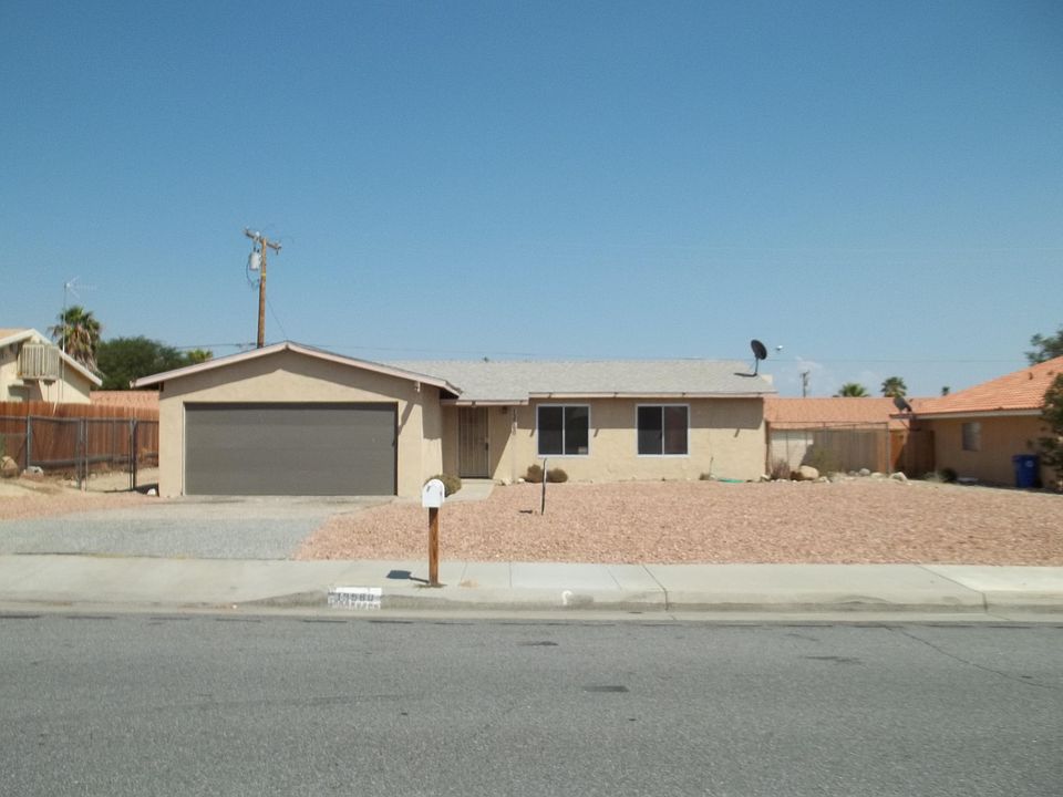 1st image of 13560 West Dr