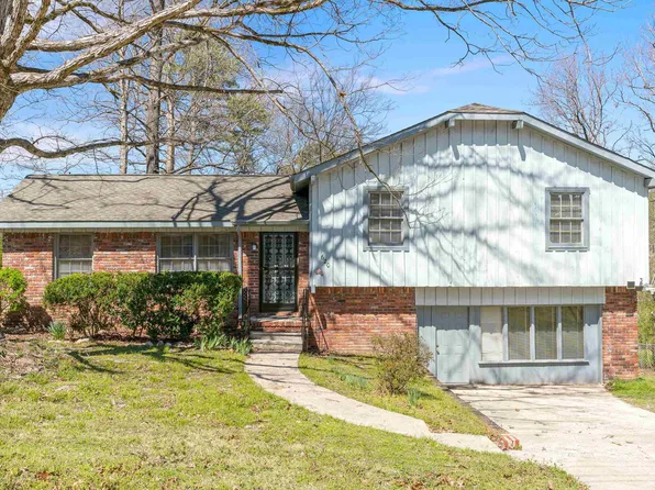 620 16th Ter NW, Birmingham, AL 35215