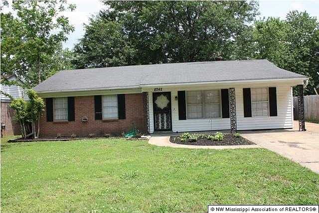 1st image of 8242 Pinebrook Dr