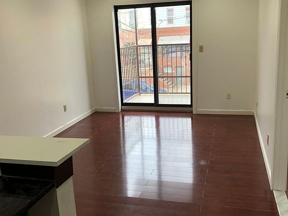 4th image of 10512 Martense Ave APT 2