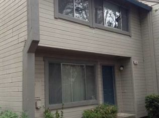 305 Harvest Ln, Santa Rosa, CA 95401