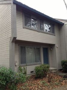 305 Harvest Ln, Santa Rosa, CA, 95401