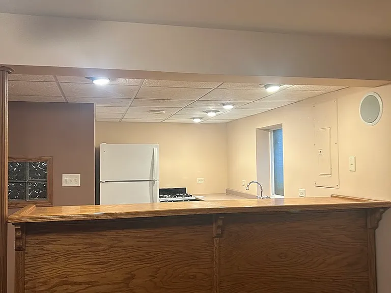 527 Springwood Ln — Photo 16