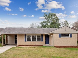 2359 E Contour Dr, Baton Rouge, LA 70809