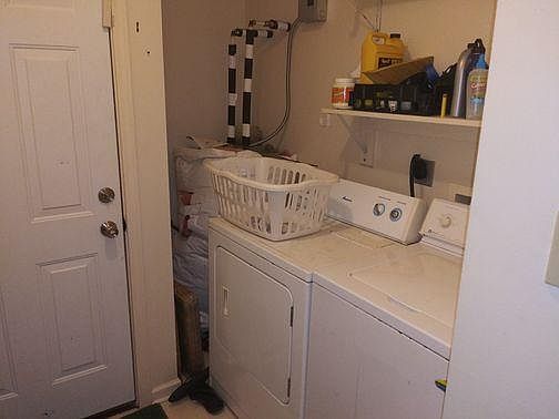 1st image of 1922 Mandeville St
