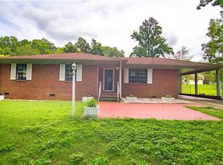 1031 Crowders Creek Rd, Gastonia, NC 28052