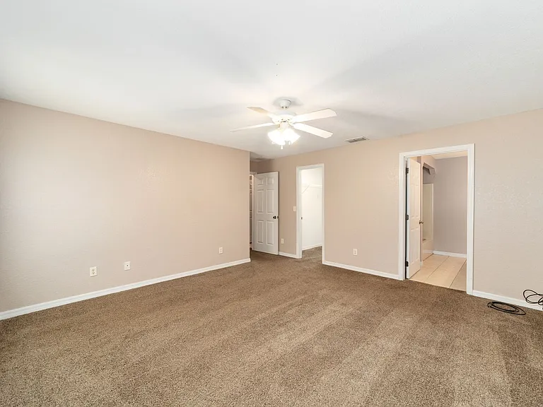 19619 SW Eagle Dr — Photo 17