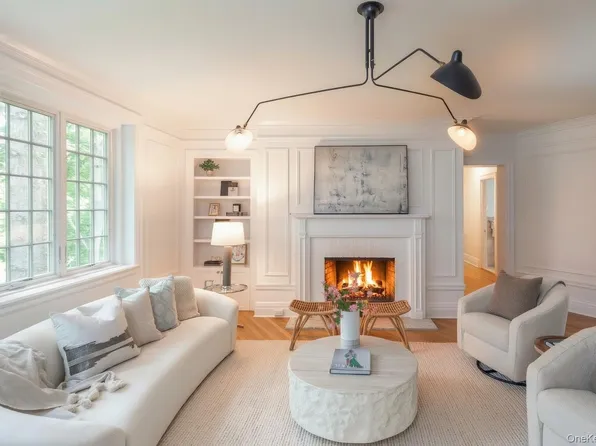 1 Rivermere #2G, Bronxville, NY 10708