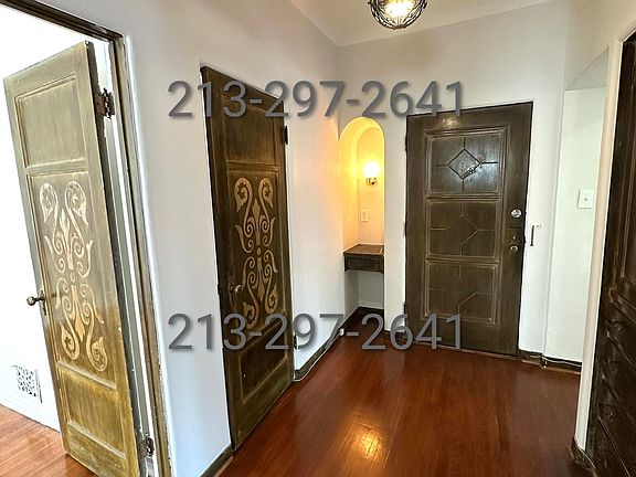 4th image of 324 S Cochran Ave APT 7